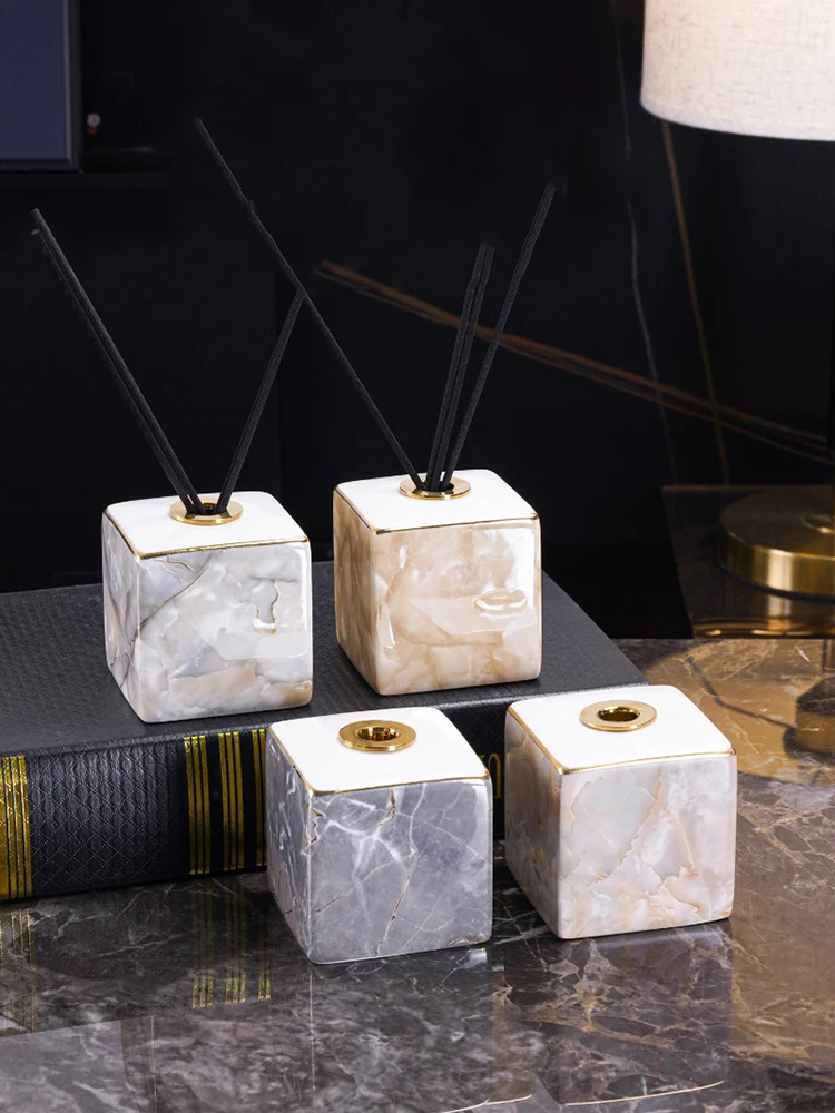 Home Essentials Bathroom Storage - Europese keramische aromatherapiefles met marmerpatroon, vlamloze